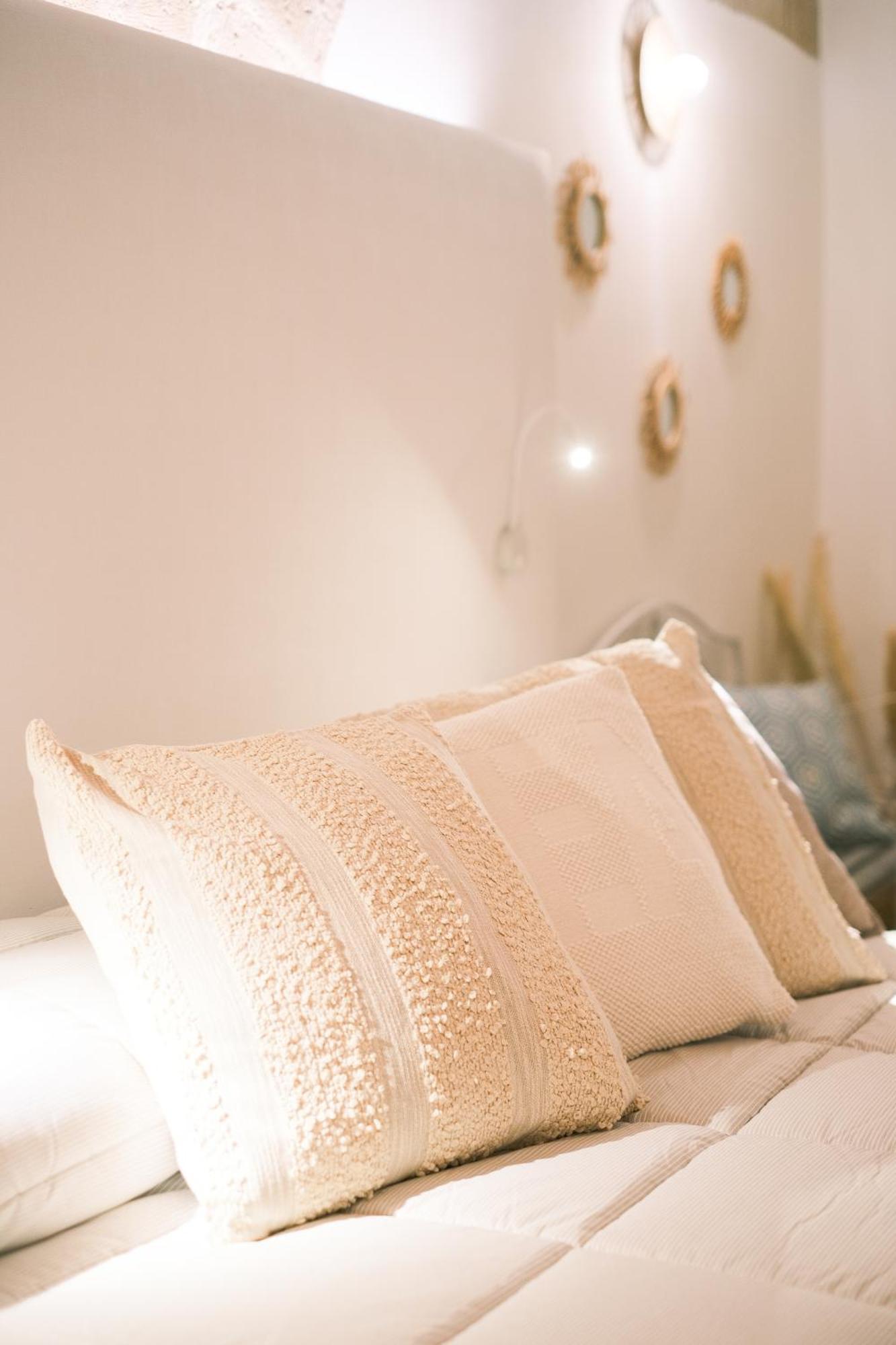 Mary House Apartment Бари Екстериор снимка